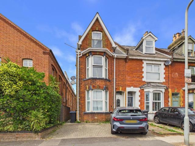 Apartment for rent in St. Mildred's, The Bridge