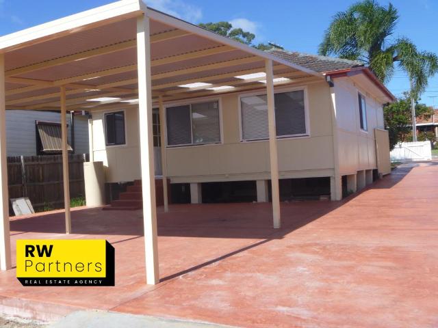 House for rent in Smithfield