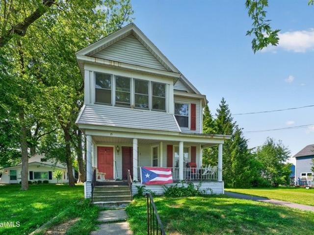 House for sale in Colonie, New York