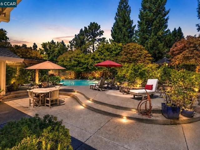 House for sale in Alamo, California