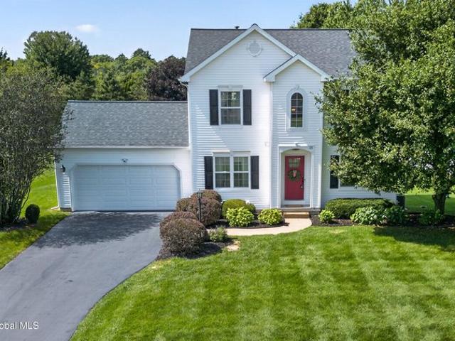 House for sale in Saratoga, New York