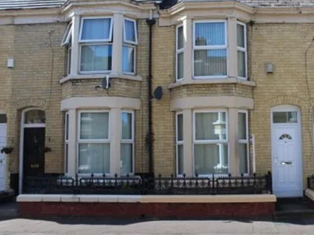 House for rent in Kensington, Calderstones