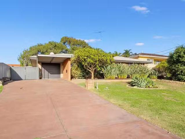 House for rent in Halls Head