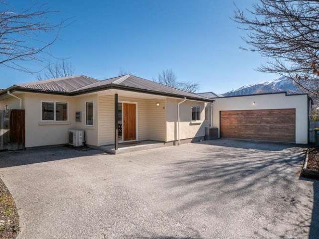 House for sale in Otakou