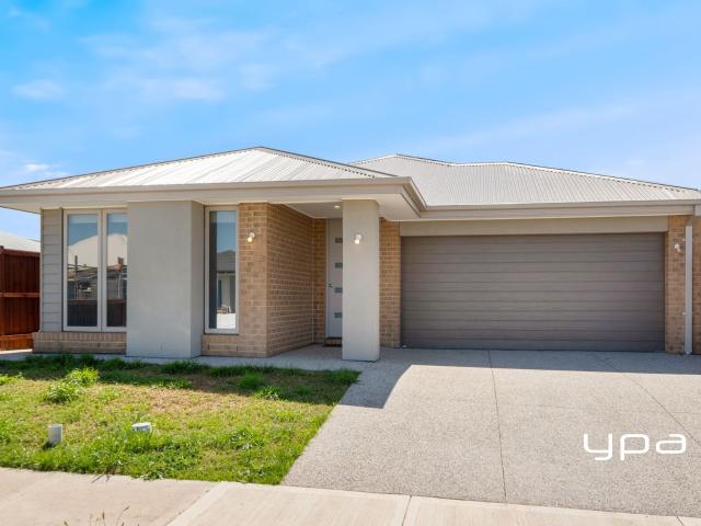 House for rent in Kingsfield, Melbourne