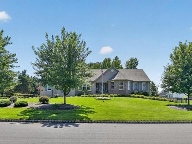 House for sale in Mantua, New Jersey
