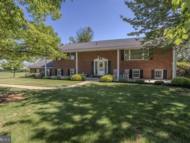 House for sale in Cumberland, Pennsylvania