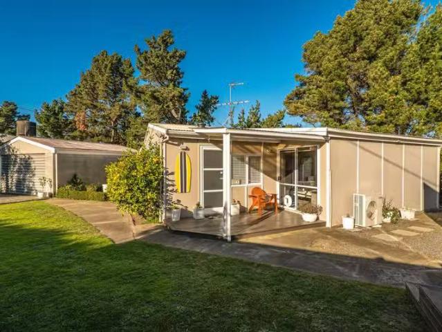 House for sale in Canterbury