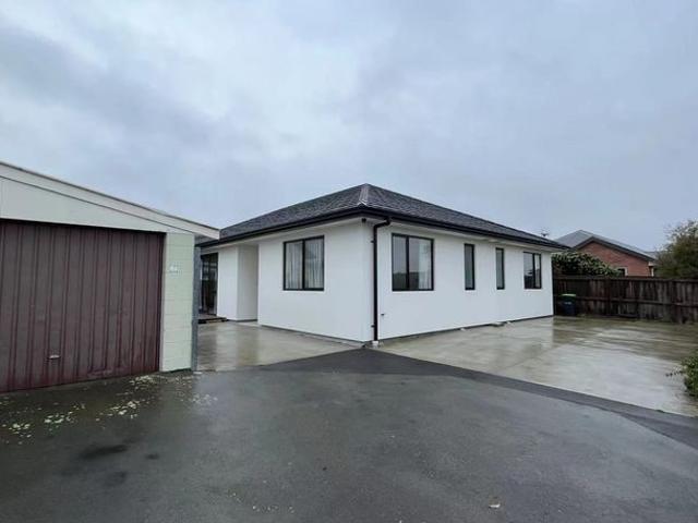 House for rent in Chaslands, Canterbury