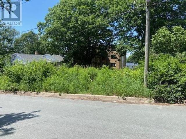 Land for sale in Dartmouth, Nova Scotia