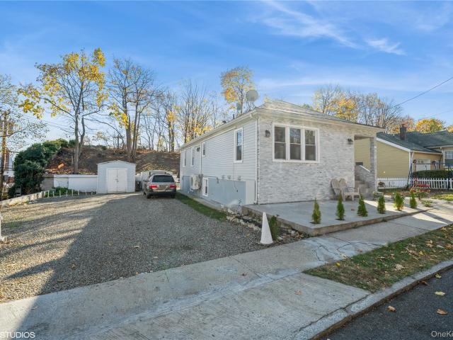House for sale in Mount Vernon, New York