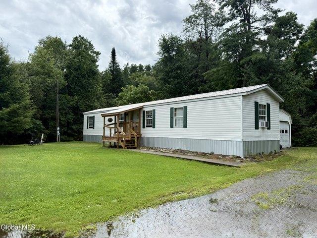 House for sale in Chestertown, New York