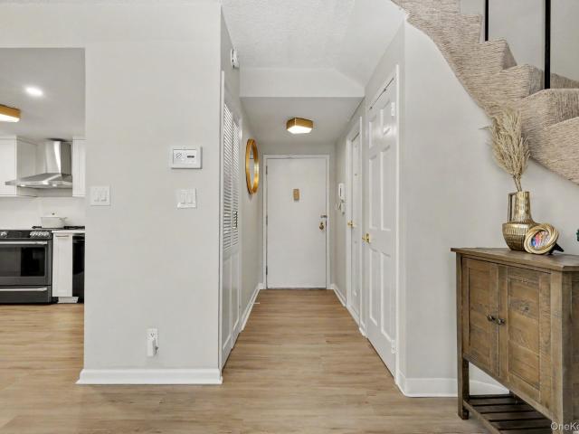 Condo for sale in White Plains, New York