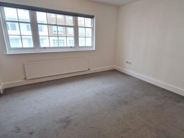 Apartment for rent in Brunswick, Brighton