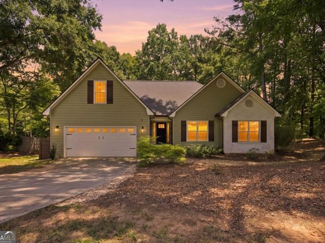 House for sale in Sharpsburg, Georgia