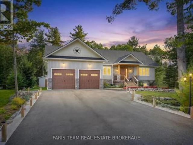 House for sale in Tiny, Central Ontario