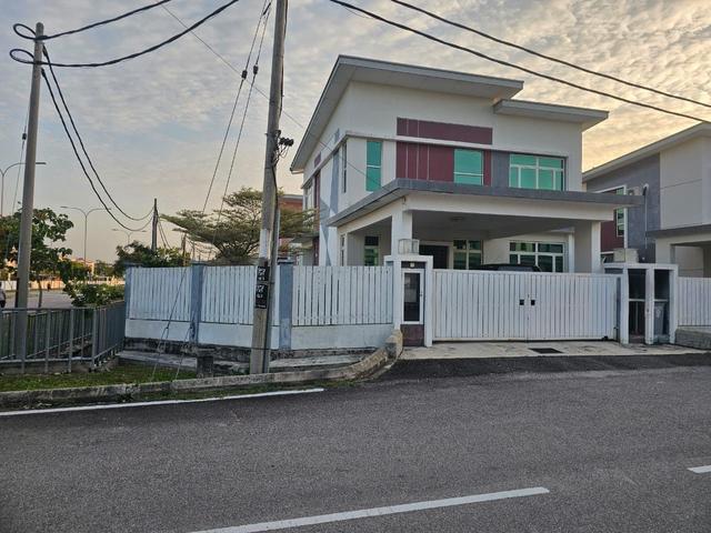 Bungalow for sale in Sendayan Village, Negeri Sembilan