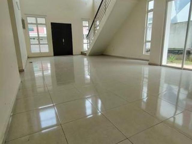 Bungalow for sale in Sendayan Village, Negeri Sembilan