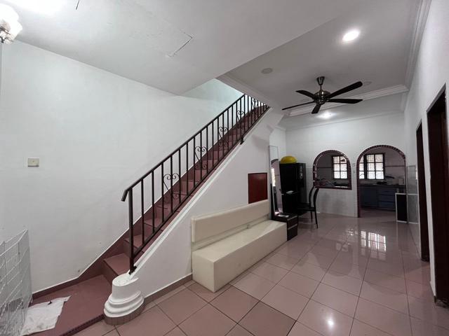 Terraced House for sale in Gedong, Bahagian Samarahan