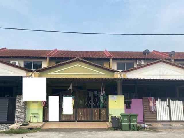 Terraced House for sale in Kuantan
