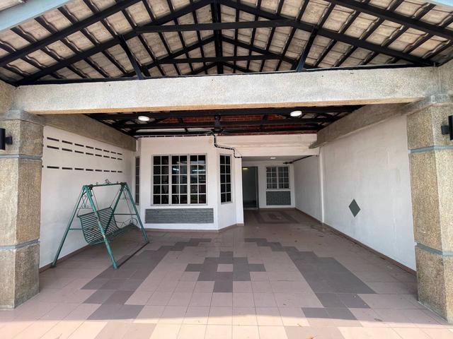 Terraced House for sale in Country Heights Damansara, Kuala Lumpur