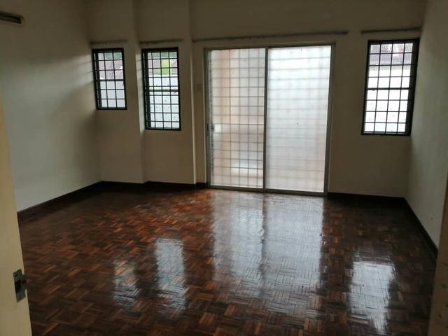 Terraced House for sale in Petaling, Subang Jaya