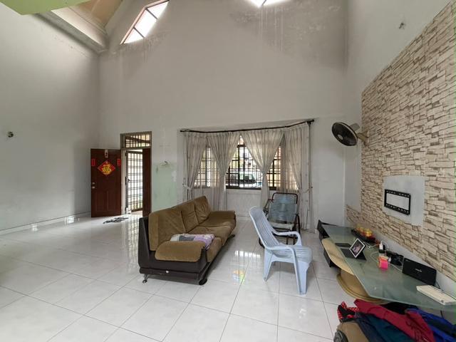 Terraced House for sale in Ulu Tiram, Johor