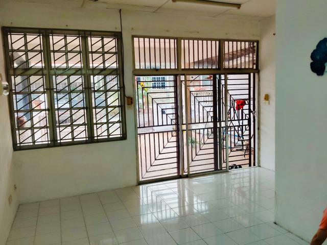 Terraced House for sale in Seremban