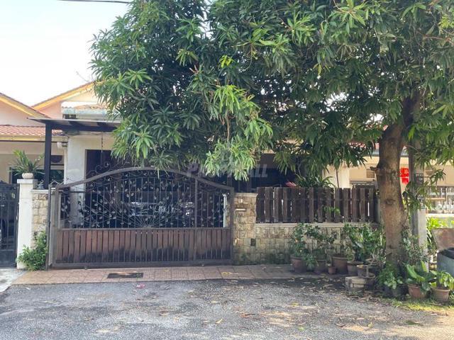 Terraced House for sale in Petaling, Subang Jaya