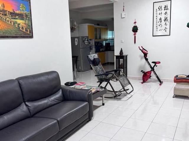 Terraced House for sale in Ulu Tiram, Johor