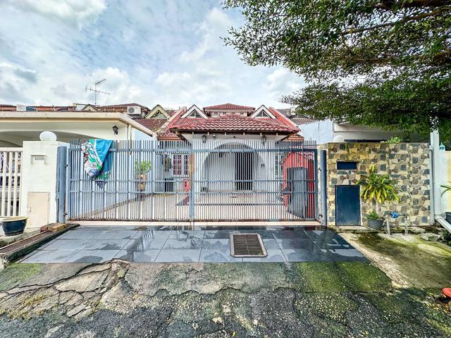 Terraced House for sale in Petaling, Subang Jaya