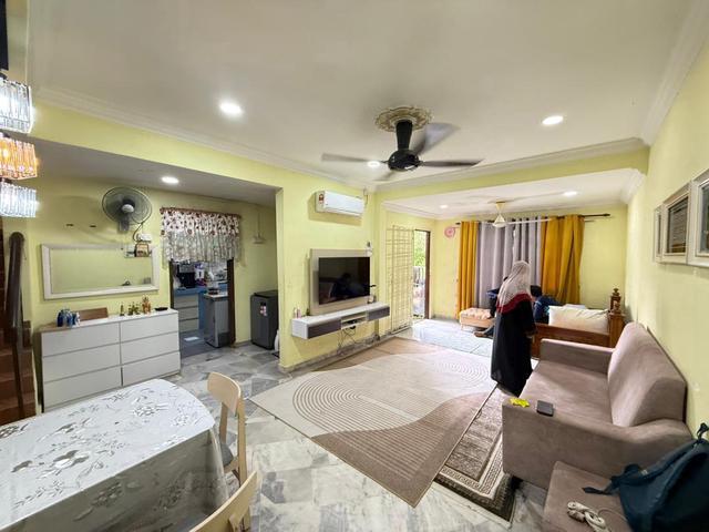 Townhouse for sale in Petaling, Alam Impian