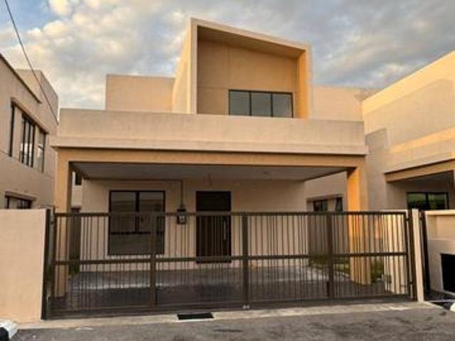 Bungalow for sale in Lunas, Kedah