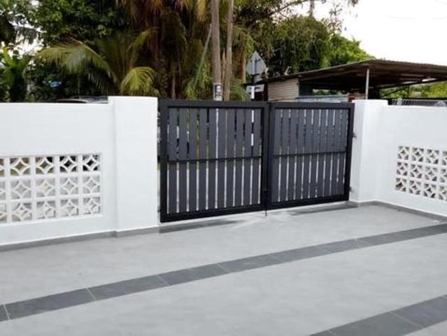 Terraced House for sale in Batu Pahat, Johor