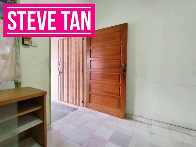 Terraced House for sale in Georgetown, Penang