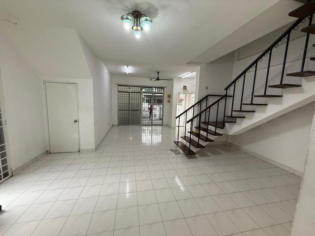 Townhouse for sale in Wellesley, Penang
