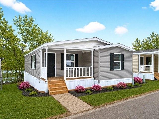 House for sale in Bunola, Pennsylvania