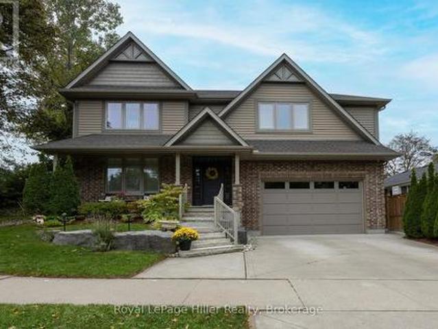 House for sale in Kitchener, Ontario