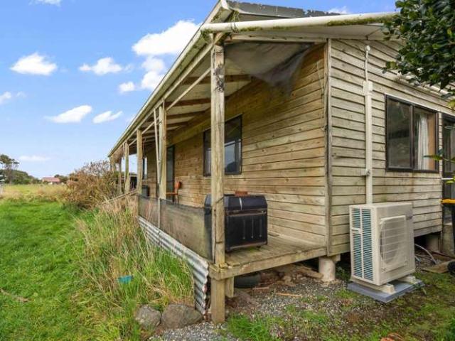 House for sale in Orepuki, Southland