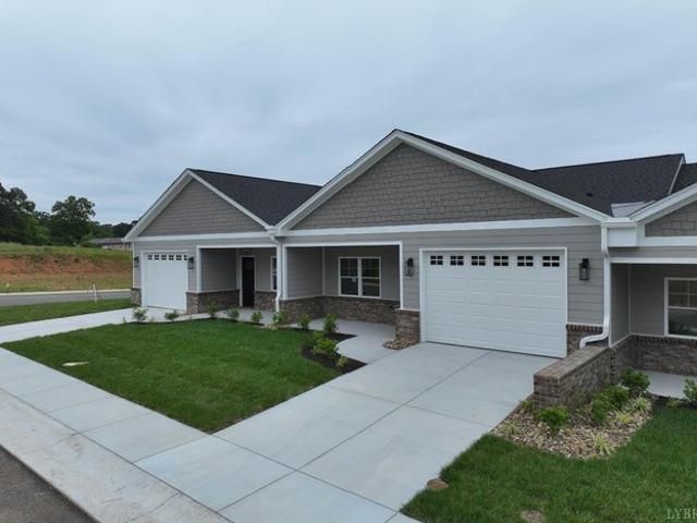 Townhouse for sale in Virginia