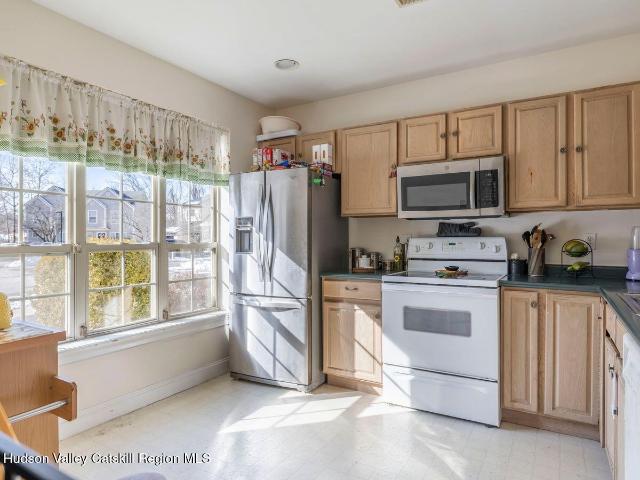 Townhouse for sale in Lloyd, New York