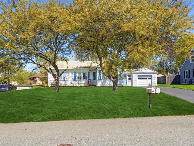 House for sale in Cumberland, Rhode Island