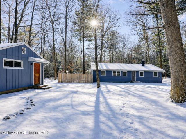 House for sale in Bearsville, New York