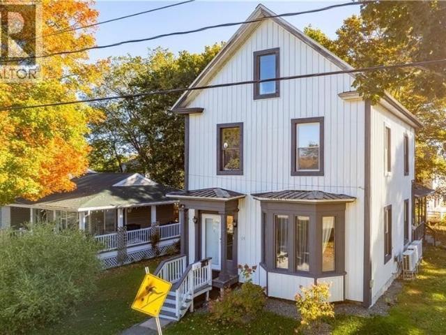 Duplex for sale in Charlotte, New Brunswick