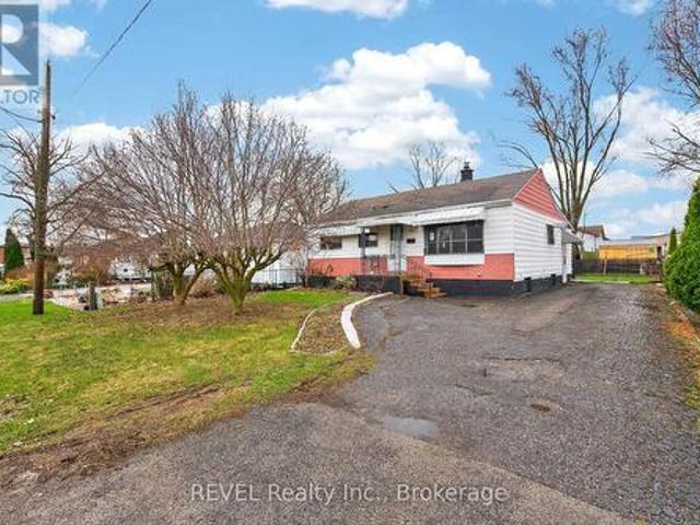 House for sale in Niagara, Ontario
