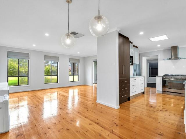 House for rent in Modbury North, Adelaide