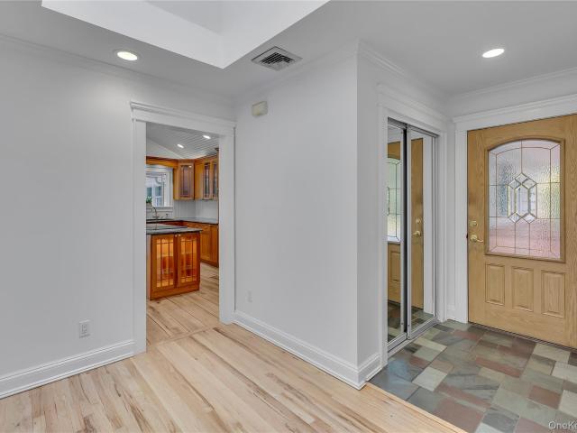 House for sale in Smithtown, New York