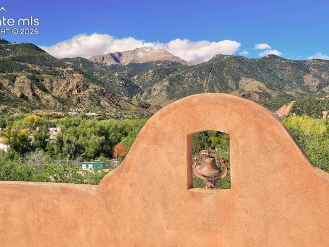 House for sale in Manitou Springs, El Paso County