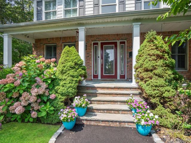 House for sale in Bohemia, New York