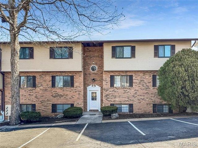 Condo for sale in Washington, Missouri
